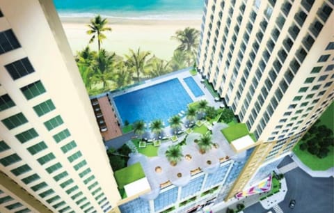 Property building, Day, Natural landscape, Bird's eye view, Beach, City view, Pool view, Sea view, Swimming pool, sunbed