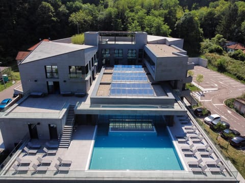 Property building, Bird's eye view, Pool view
