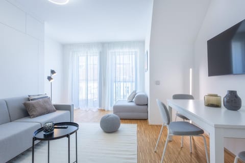 Living room, Photo of the whole room, Bedroom
