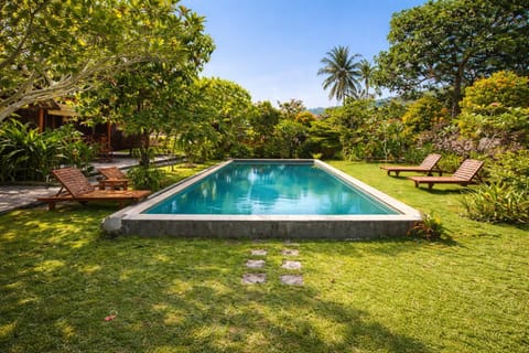Day, View (from property/room), Garden view, Pool view, Swimming pool, Time of day