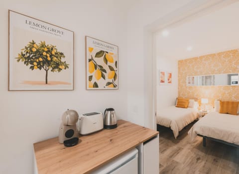 Bed, Coffee/tea facilities, Bedroom