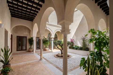 Patio, Inner courtyard view