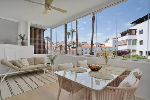 Day, View (from property/room), Living room, Seating area, Dining area