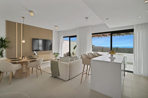 TV and multimedia, View (from property/room), Living room, Seating area, Dining area