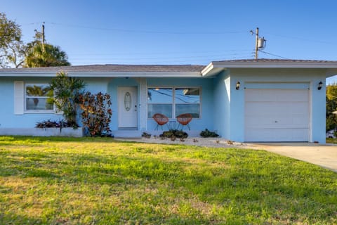 Fun in the Sun Largo Home Less Than 1 Mi to Beach Access! House in Indian Rocks Beach