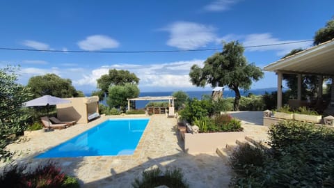 Sea view, Swimming pool