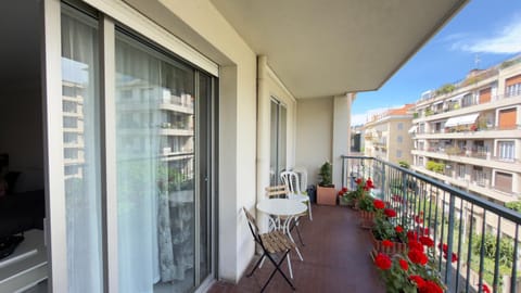 Balcony/Terrace, Balcony/Terrace