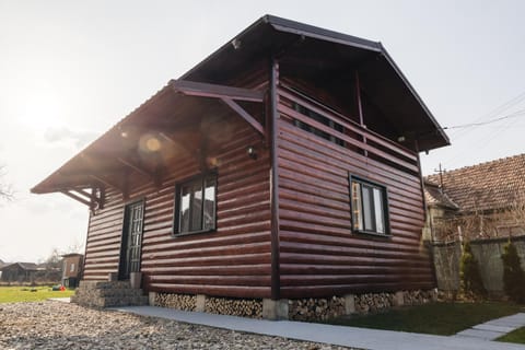Property building, Day