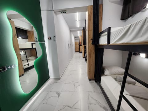 Bed, Bedroom, bunk bed
