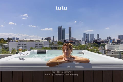Hot Tub, View (from property/room), Balcony/Terrace, Seating area, City view, Seasons