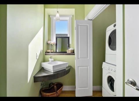 The Oakmont at Blue Water at Center Hill Lake House in Center Hill Lake