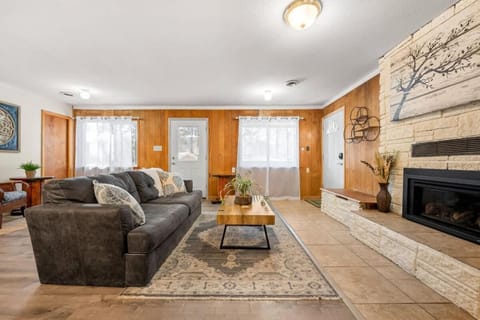 Mountain Retreat House in Woodland Park