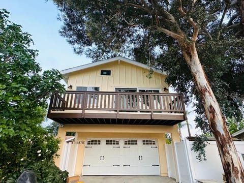 Property building, Balcony/Terrace