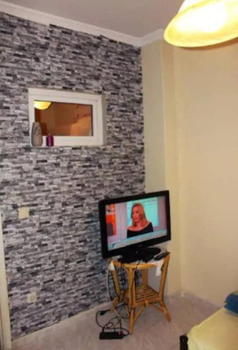 Communal lounge/ TV room, TV and multimedia