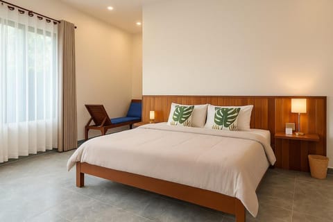 Bed, Living room, Photo of the whole room