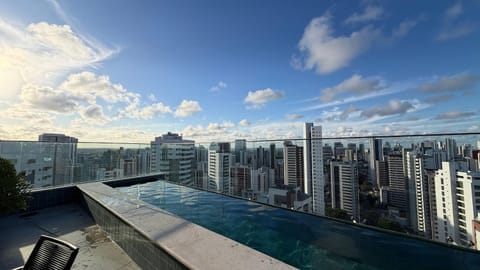 City view, Swimming pool