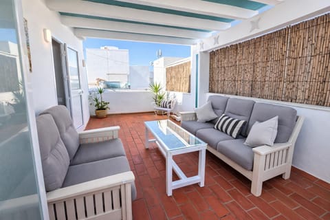 Off site, Balcony/Terrace