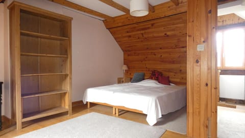 Property building, Living room, Bedroom