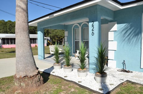 The Beach Bunker by Emerald Coast Retreats House in Laguna Beach