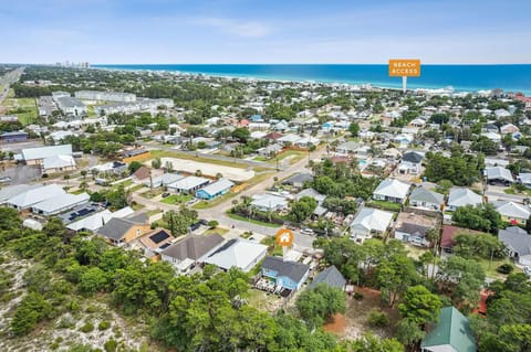 The Blue Marlin by Emerald Coast Retreats House in Sunnyside