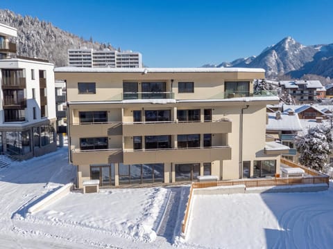 Property building, Winter