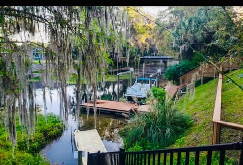 Paddler's Paradise - Rainbow River, Private Dock House in Dunnellon