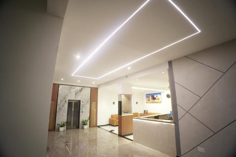 Communal lounge/ TV room