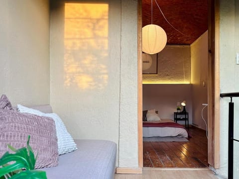 Bed, Living room, Bedroom