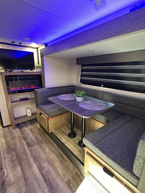 RV Oasis in Downtown Deland Apartment in DeLand