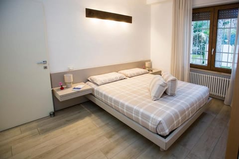 GM Style Desenzano del Garda Apartment in Desenzano del Garda