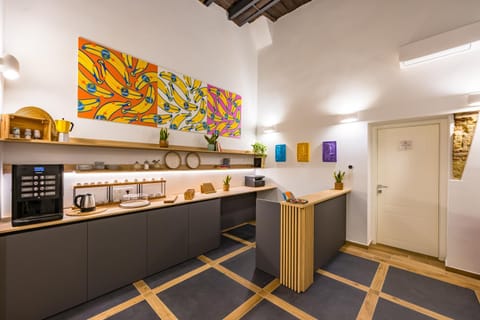 Lobby or reception, Internal: Not applicable to any particular room