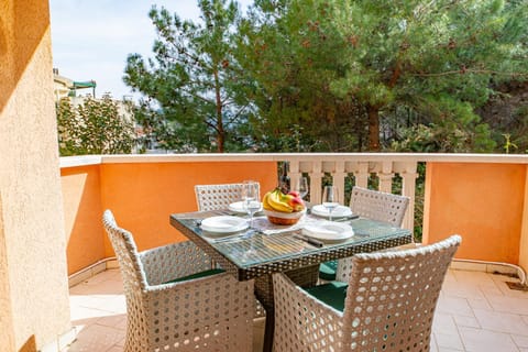 View (from property/room), Balcony/Terrace