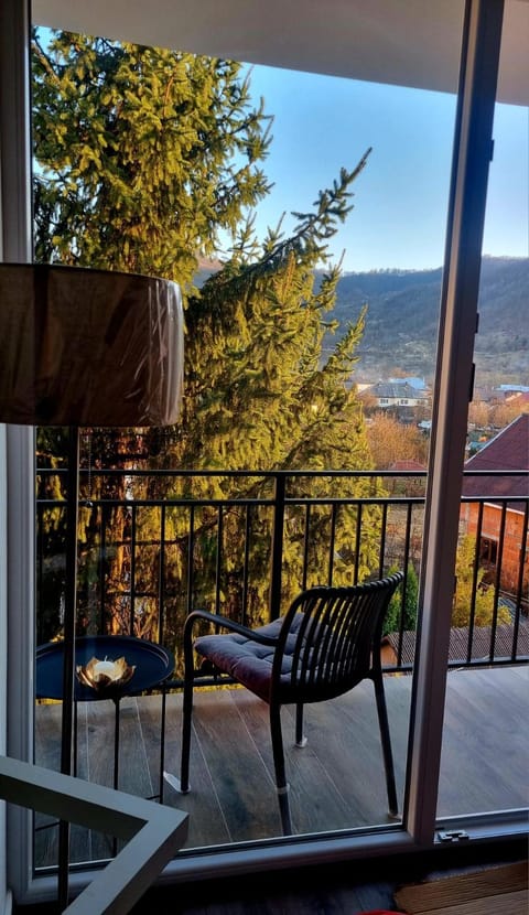 Natural landscape, View (from property/room), Balcony/Terrace
