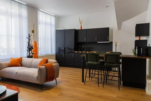 Living room, kitchen