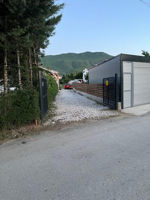 Rivers Fisherman Camp Motorhome &CamperVan Campground/ 
RV Resort in Skopje