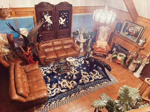 Beautiful Presidential Suite Private Bath near DFW Vacation rental in Bedford