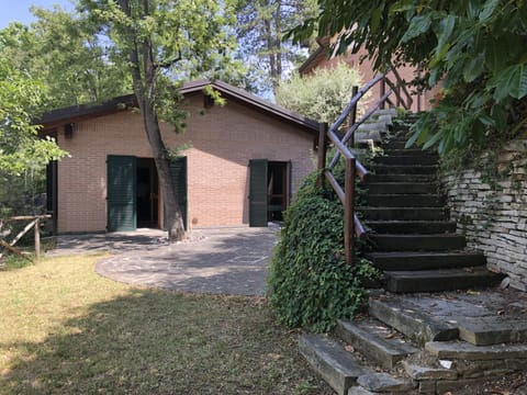 Property building, Garden, Garden view