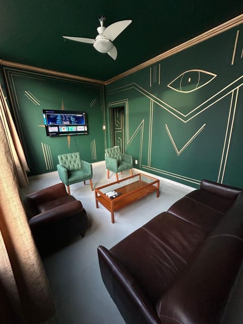 Communal lounge/ TV room, Living room