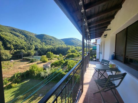 Natural landscape, View (from property/room), Balcony/Terrace, Balcony/Terrace, Mountain view