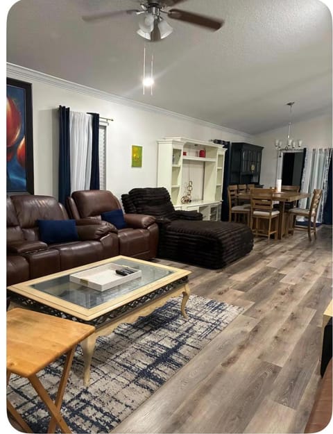 Cozy family home near downtown st Augustine Bed and Breakfast in Saint Augustine