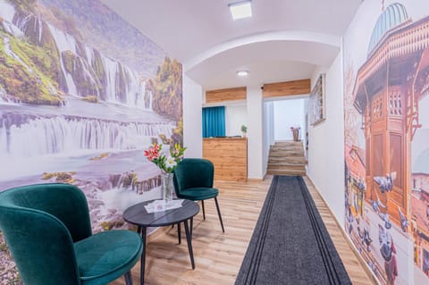 Lobby or reception, Seating area