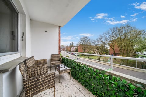 Spring, Summer, View (from property/room), Balcony/Terrace, Balcony/Terrace, Seating area, Sunrise, Sunset