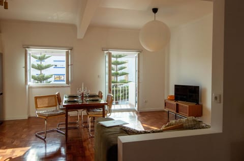 Living room, Dinner