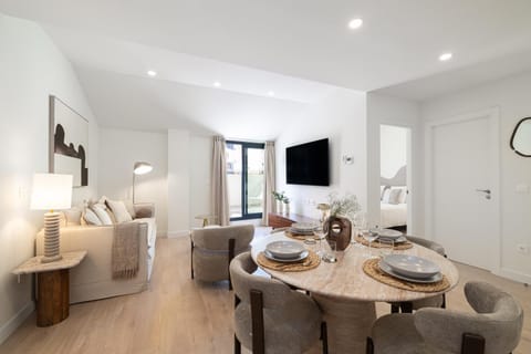 Living room, Photo of the whole room, Seating area