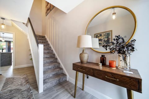 West Point Way - Central Modern 3 bed - Donegal Town House in Donegal City