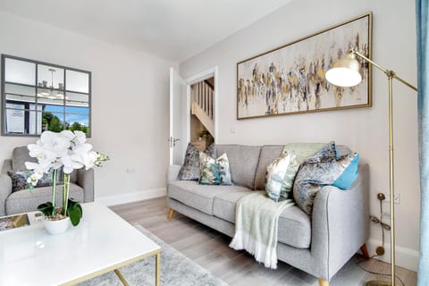 West Point Way - Central Modern 3 bed - Donegal Town House in Donegal City