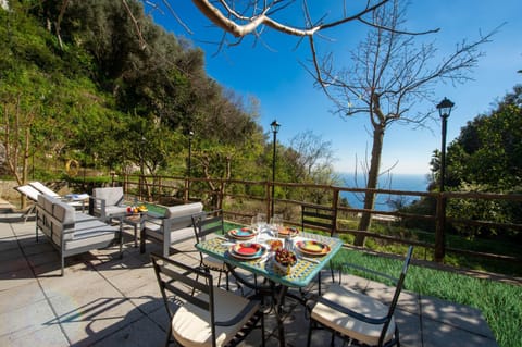 Patio, Day, Natural landscape, Garden, View (from property/room), Balcony/Terrace, Garden view, Sea view