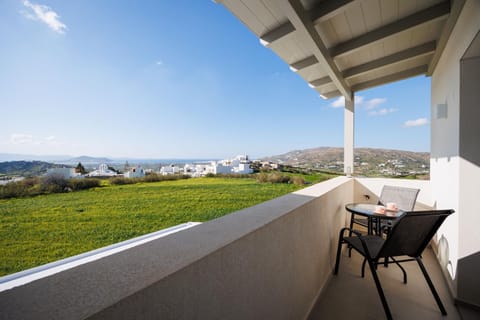 Patio, View (from property/room), Balcony/Terrace, Seating area, Sea view