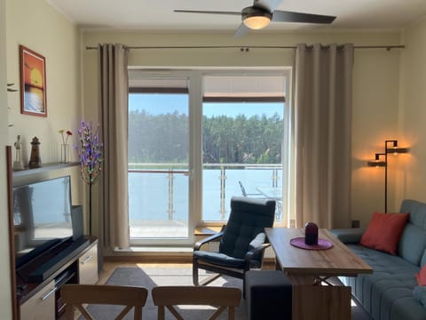 TV and multimedia, Balcony/Terrace, Living room, Seating area