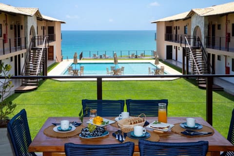 Pool view, Sea view